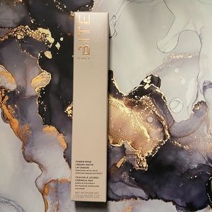 NIB BITE Beauty Power Move Creamy Matte Lip Crayon in Leche